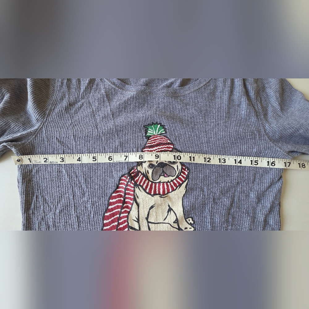 Old Navy Women's Waffle Knit Gray Long Sleeve Pug Dog Top ~ Size M - Picture 6 of 7